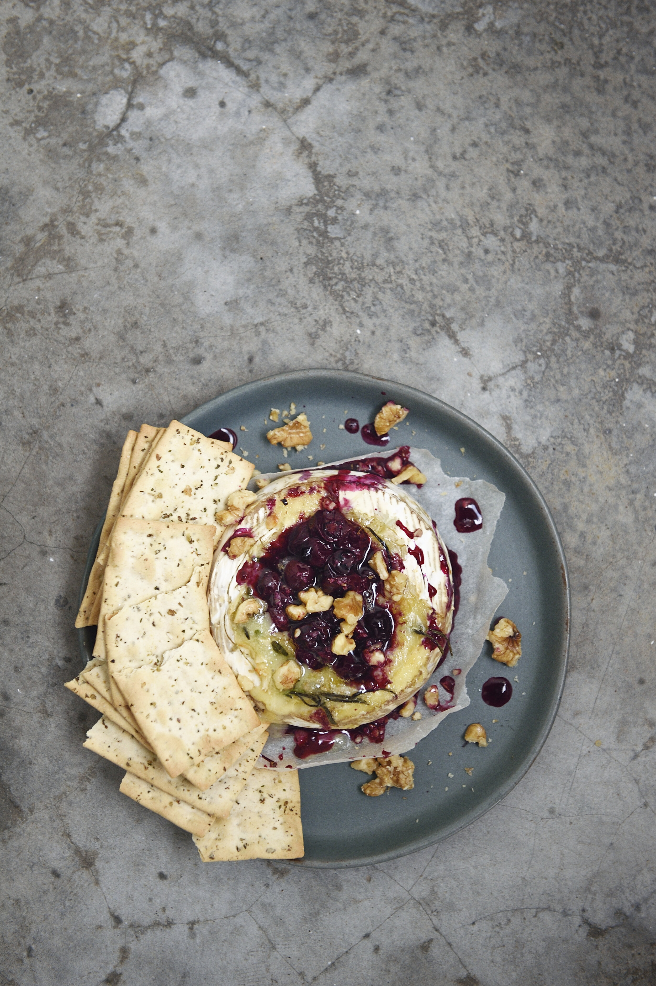Baked Brie with Blueberry Coulis
